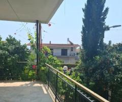 Λειβανατες οροφοδιαμερισμα 127τμ 1ου Οροφου  3 υπνοδωματια