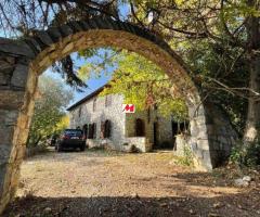 Παρνασσος βιλλα 250 m2 4 Υπνοδωμάτια 3 Μπάνια - Image 9/16