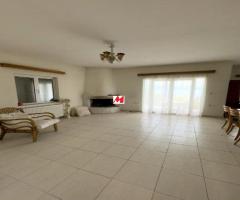 Καμένα Βούρλα Παραθαλάσσια μονοκατοικία 210 τ.μ