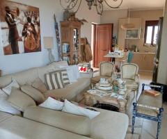 Αρκιτσα 65τμ 2ου οροφου 2 Υπνοδωματια ,θεα θαλασσα LUX 50μ απο παραλια