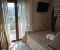 Αρκιτσα 65τμ 2ου οροφου 2 Υπνοδωματια ,θεα θαλασσα LUX 50μ απο παραλια - Image 3/11