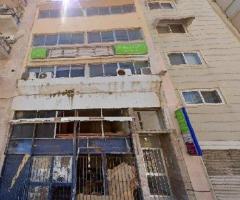 Πειραιας κτιριο 600τμ 6 οροφων με καταστημα 150τμ